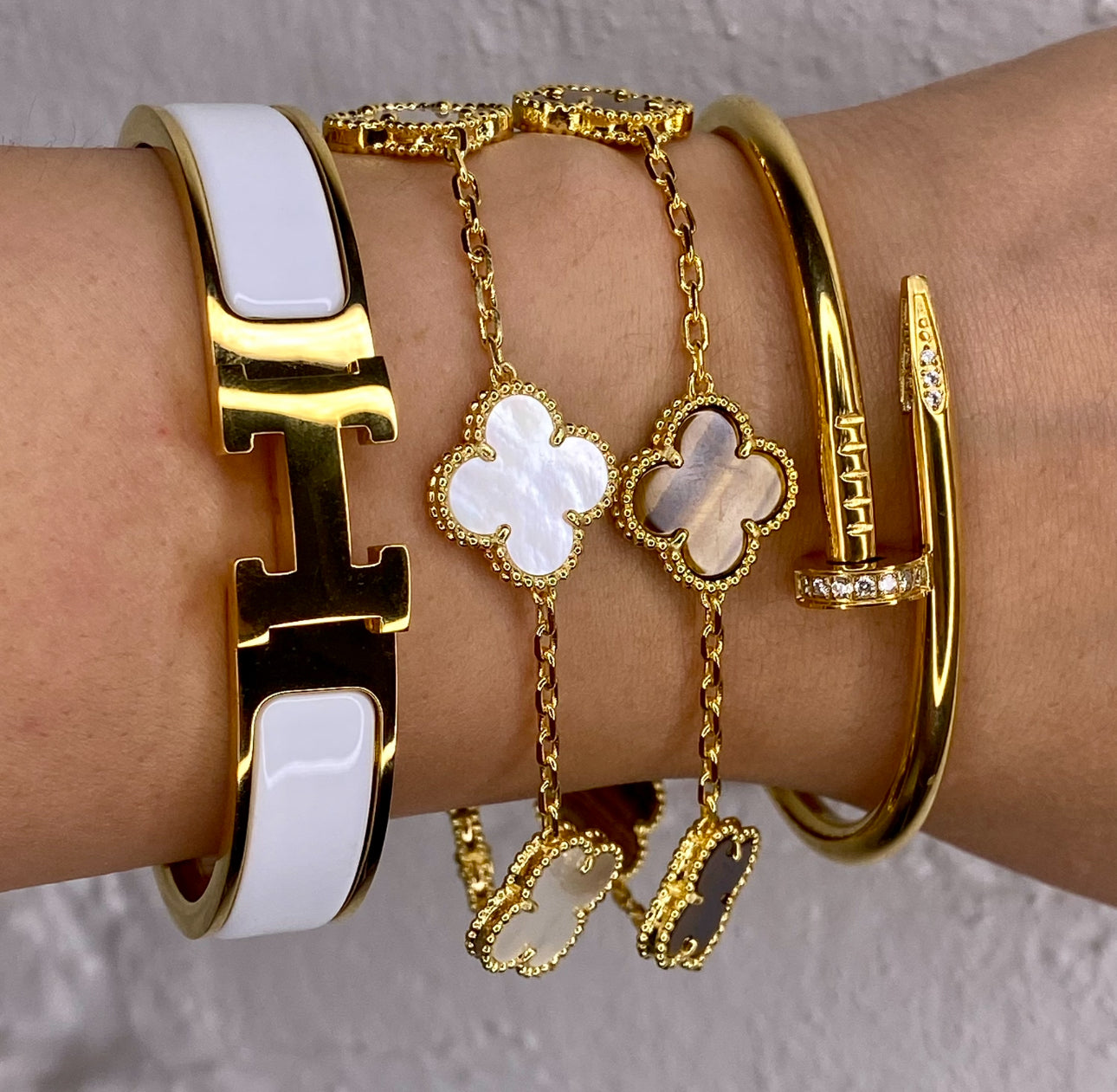 PEARLY CLOVER BRACELET