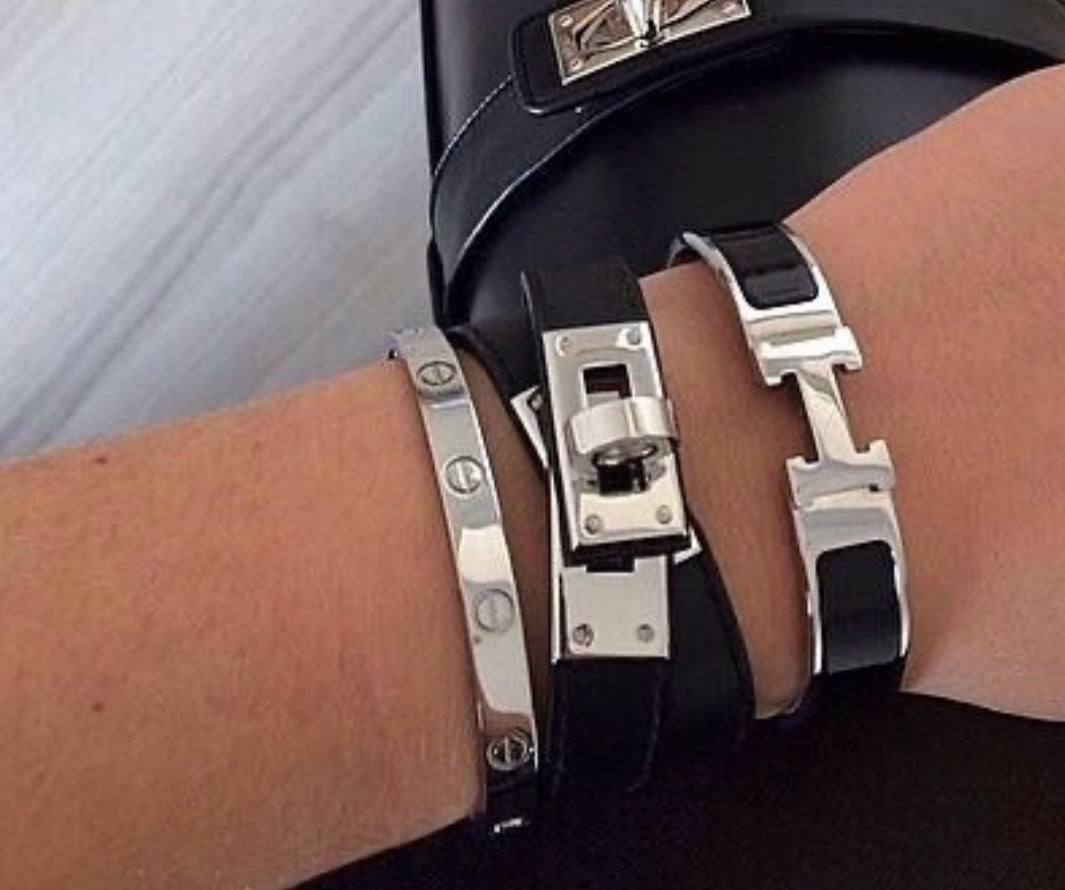 SILVER - BLACK CLIC H BRACELET