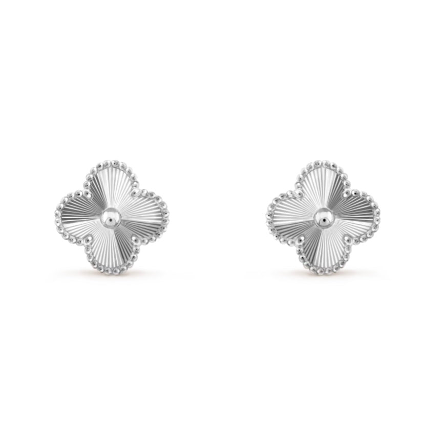 SIMPLE PLATED CLOVER EAR-STUDS